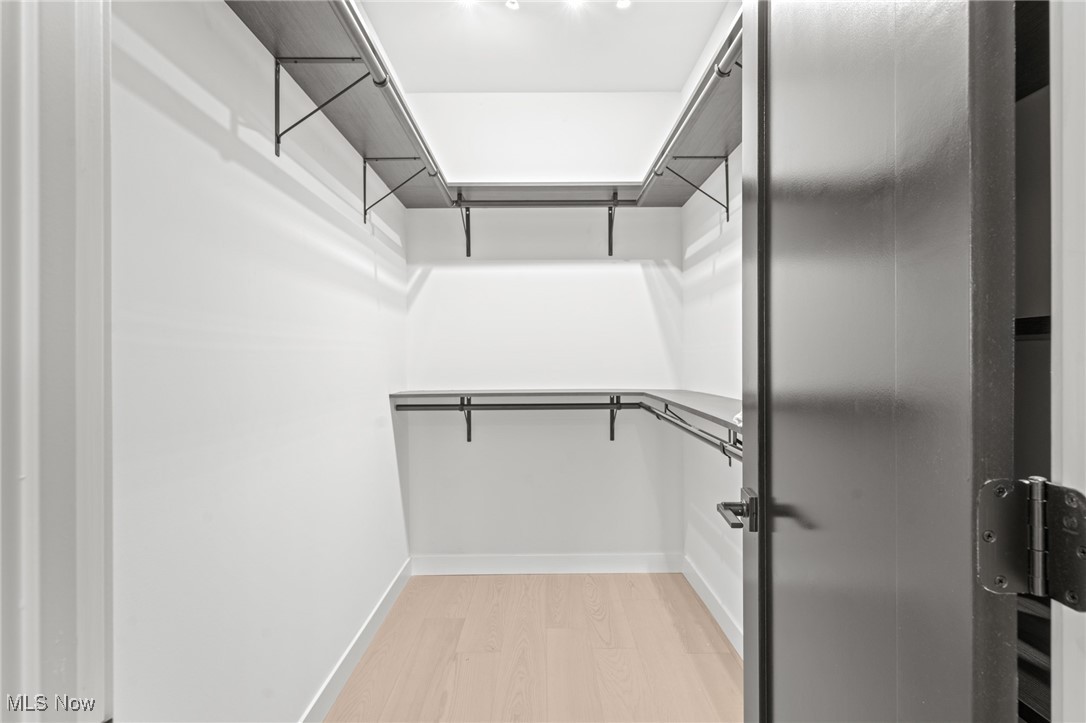 Hinge-Town-Homes - Residential