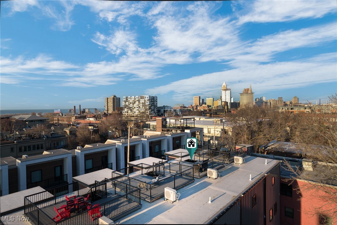 Hinge-Town-Homes - Residential