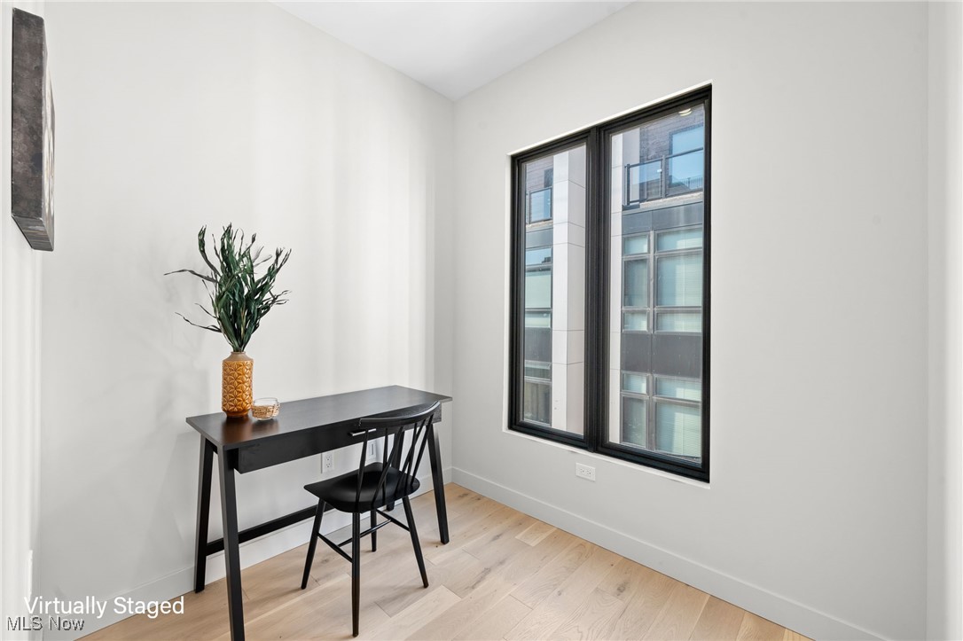 Hinge-Town-Homes - Residential