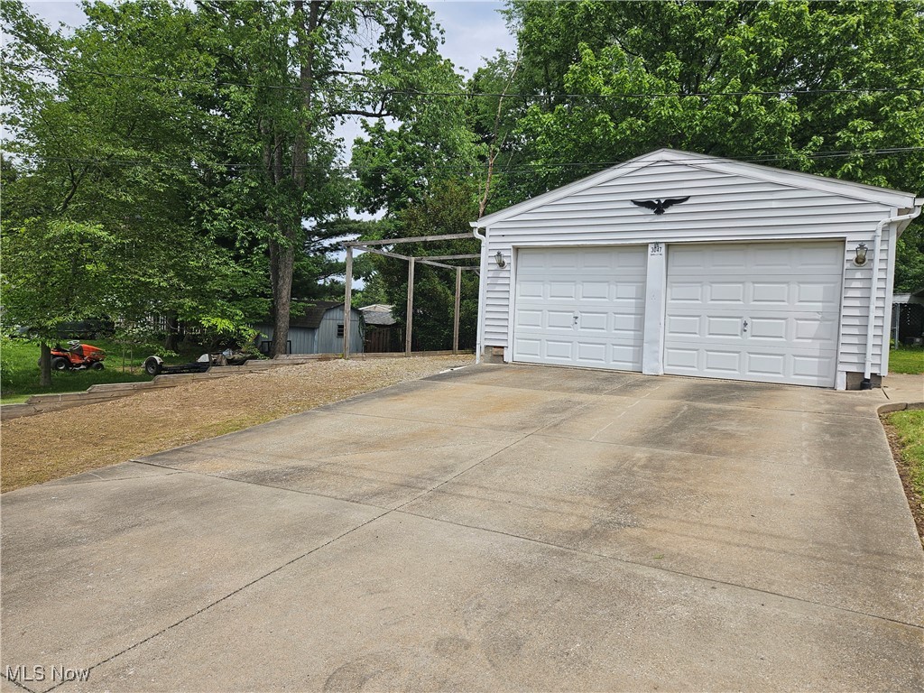 3047 Shelly Road, Ravenna, Ohio image 3
