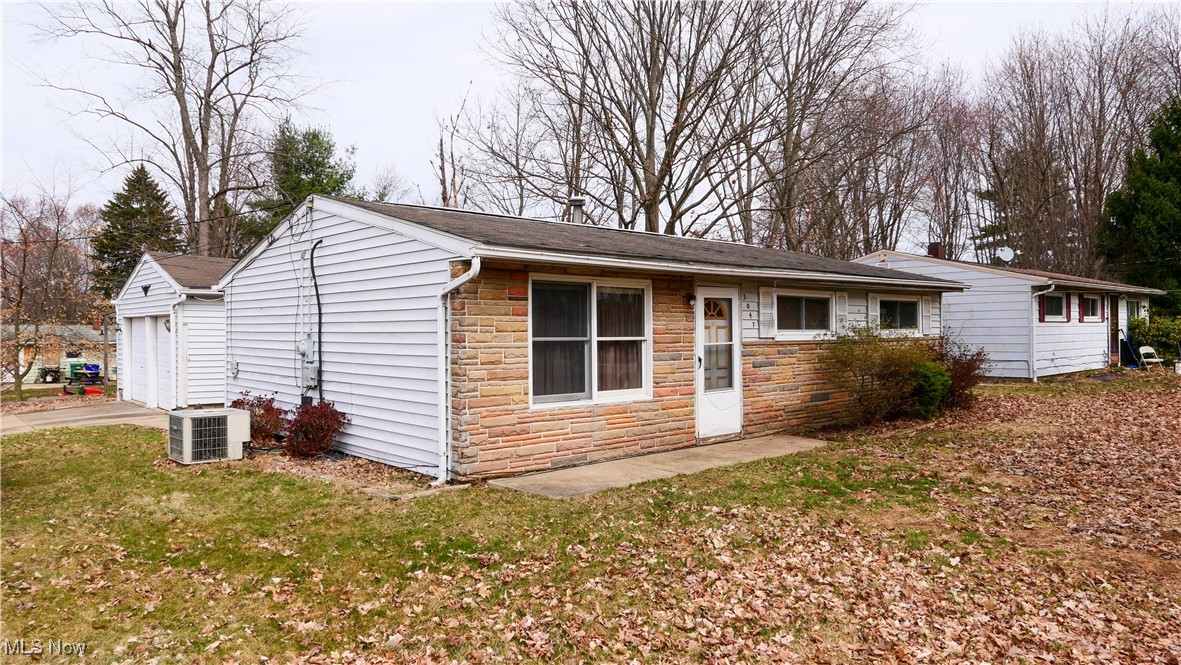 3047 Shelly Road, Ravenna, Ohio image 2