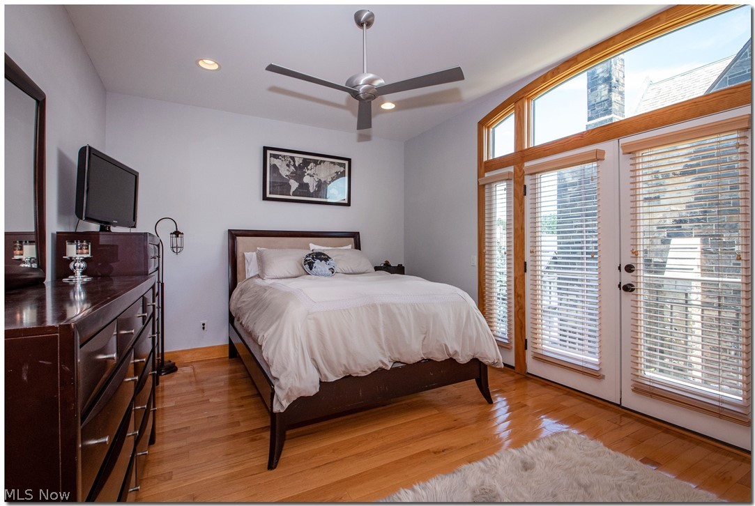 Derbyshire Twnhses - Residential