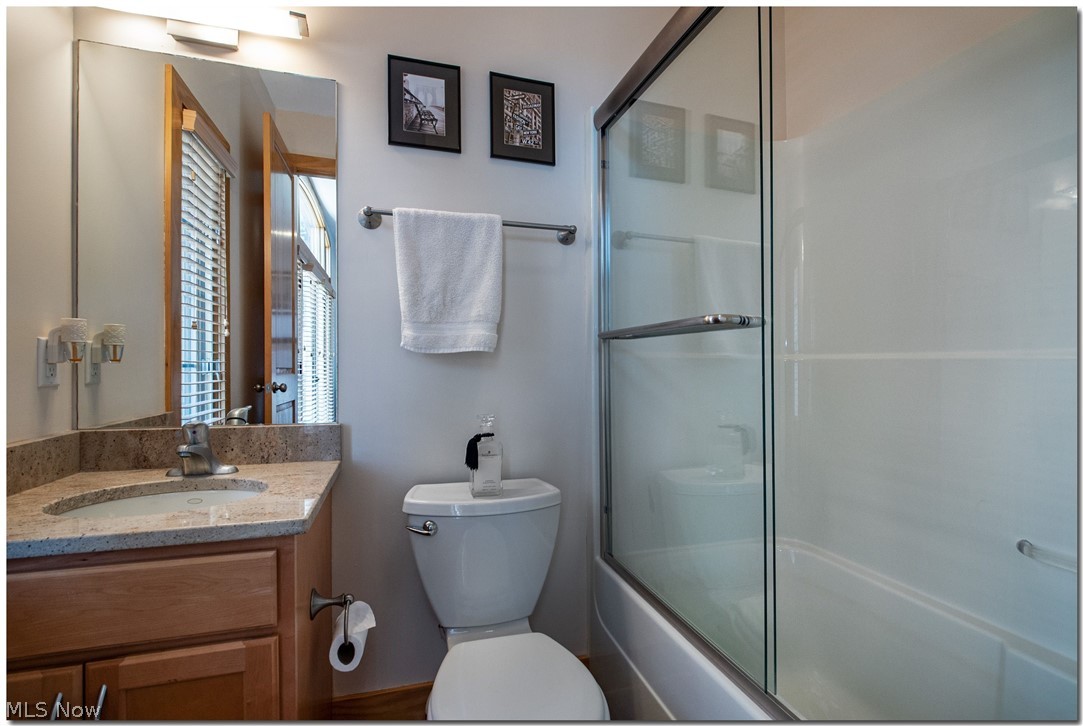 Derbyshire Twnhses - Residential