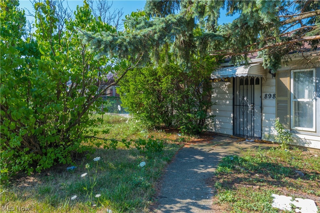 898 Wayside Road