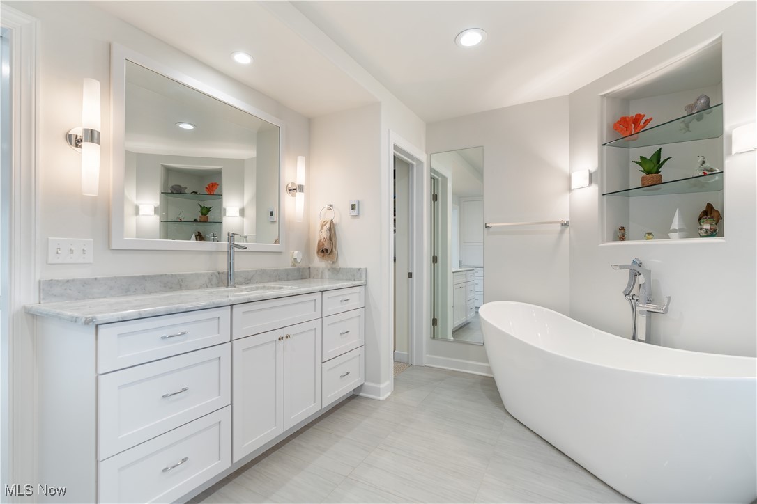 5325 S Island Drive, Canton, Ohio image 36
