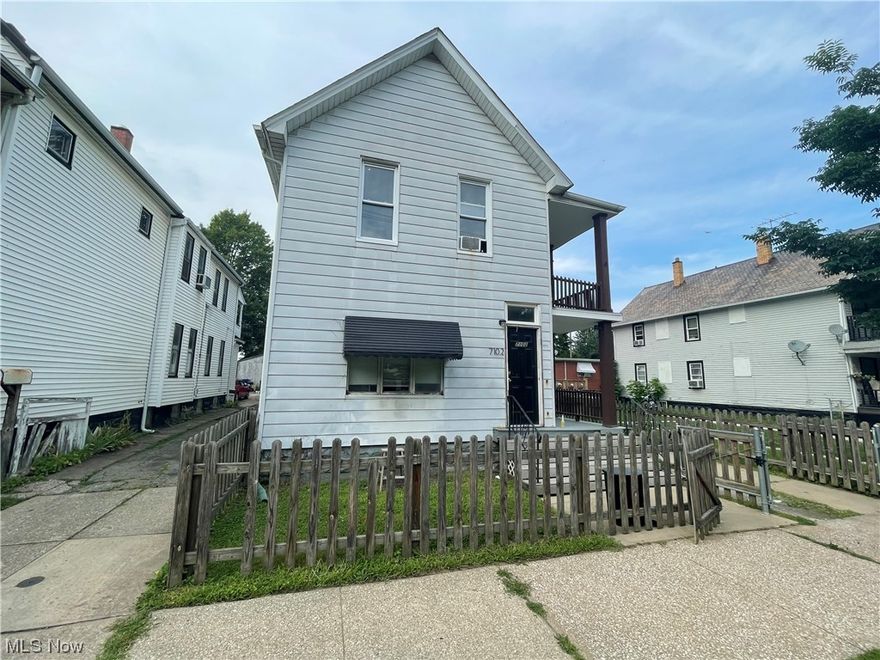 Come see this newly remodeled 3 bedroom 1 bath up, unit located on Cleveland's  Westside. Freshly painted, vinyl flooring, vinyl windows and carpeted bedrooms. Eat in kitchen with fridge and electric stove included, move in ready.Rental requirements:Credit score of 600+. 500 - 600 is considered conditional.Less than 3 items in collections, excluding student loan and medical. Monthly income of 2.5 times the amount of the monthly rent.Thorough Eviction Check. $50 Non Refundable App Fee for all Adults who will be occupying the property.Applications can only be completed online.Typical Security Deposit equivalent to one months rent, pending results of background checks.Tenants must have the electric and gas transferred into their name and obtain renters insurance prior to receiving keys to the property. Tenants responsible for water and sewer.This property accepts housing choice vouchers.