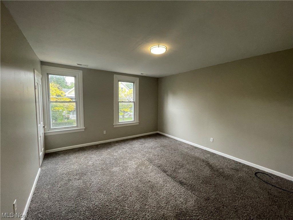 Elwell & Marvins - Residential Lease