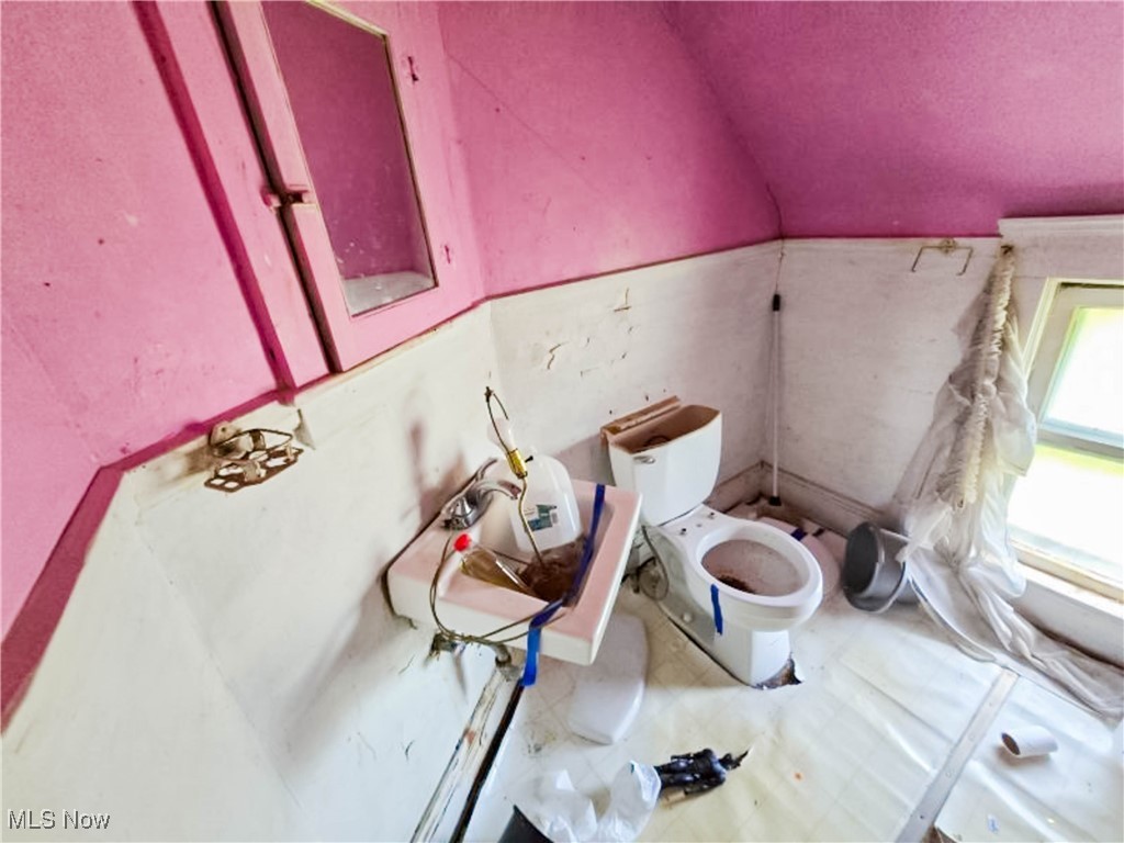 3557 E 114th Street, Cleveland, Ohio image 17