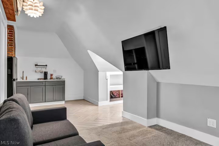 Metcalf - Residential