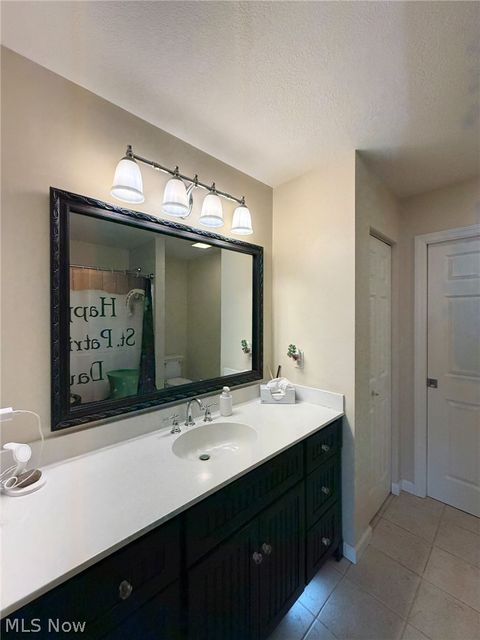 Tiny photo for 1343 COURTLAND Road, Weirton, WV 26062 (MLS # 5189310)