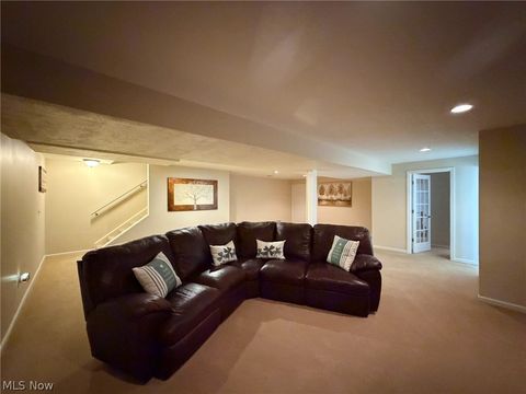 Tiny photo for 1343 COURTLAND Road, Weirton, WV 26062 (MLS # 5189310)