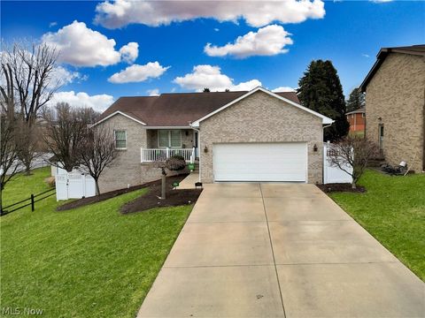 Tiny photo for 1343 COURTLAND Road, Weirton, WV 26062 (MLS # 5189310)