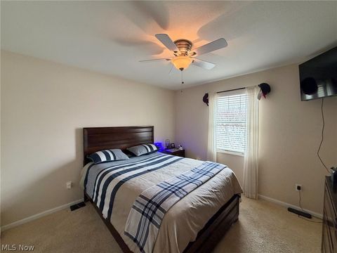 Tiny photo for 1343 COURTLAND Road, Weirton, WV 26062 (MLS # 5189310)