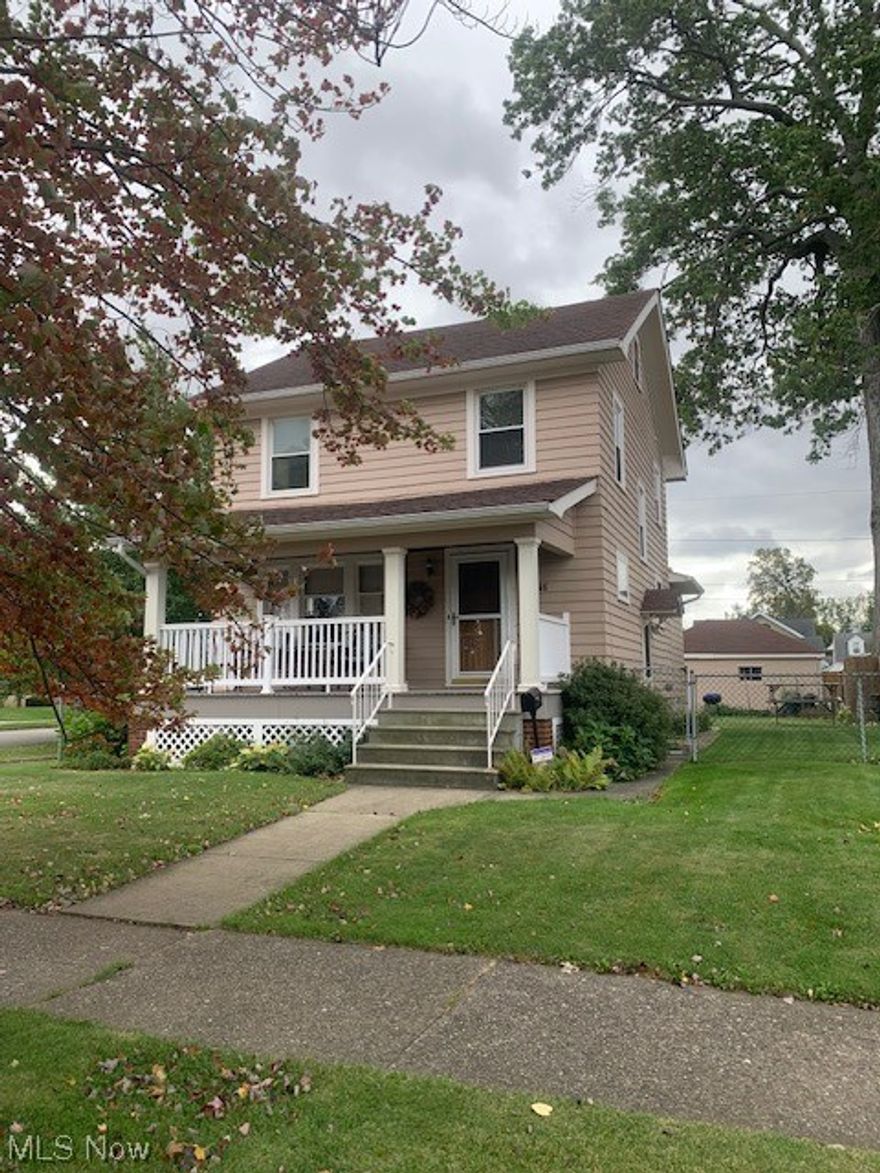 This home has been owned by the same people for over 40 Yrs.  and is in immaculate condition.  Hard wood floors through out . Very nice Kitchen cabinets.
Formal dinning room, Eat in Kitchen, Foyer Entrance, new furnace and H2o Tank. Large fenced in yard. Close to elementary school.  Updated Bath.
Just move in and put your furniture down. updated front porch.