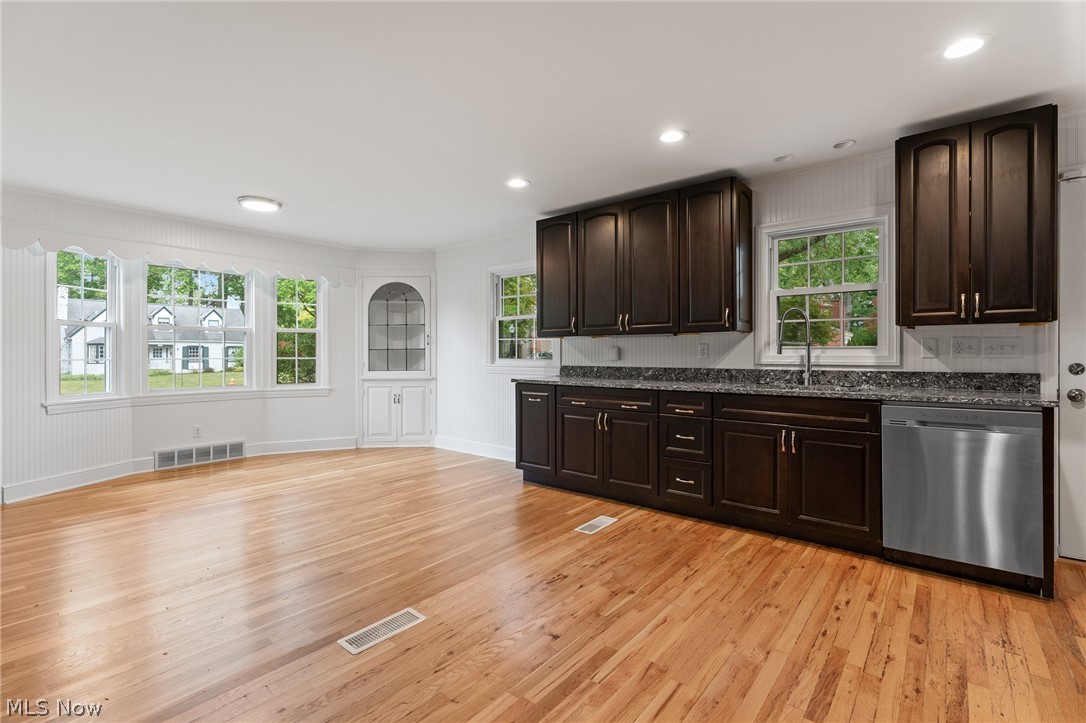 Ridgewood - Residential