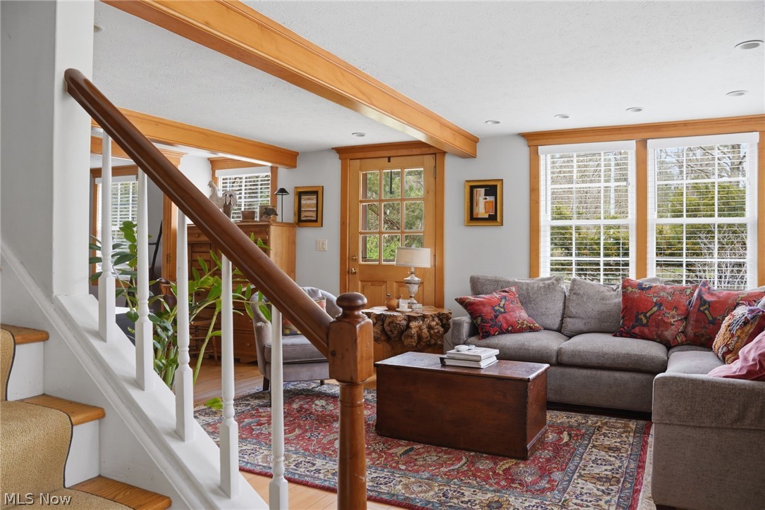 Newbury, Ohio, 44065, United States, 5 Bedrooms Bedrooms, ,4 BathroomsBathrooms,Residential,Active,2034640