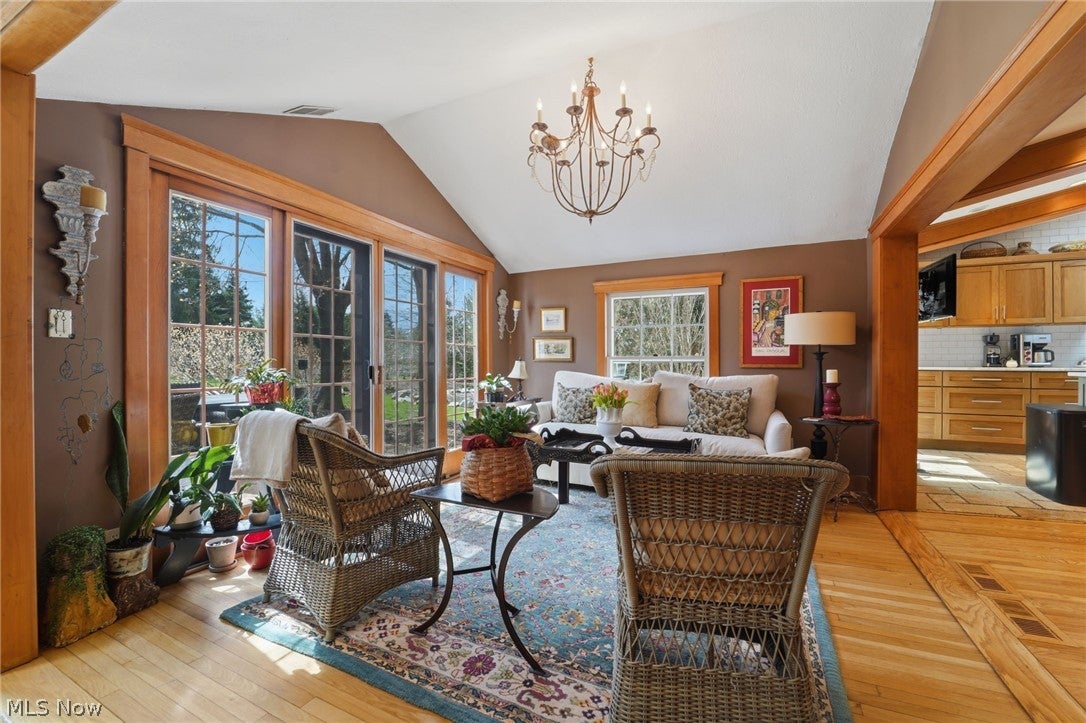 Newbury, Ohio, 44065, United States, 5 Bedrooms Bedrooms, ,4 BathroomsBathrooms,Residential,Active,2034640