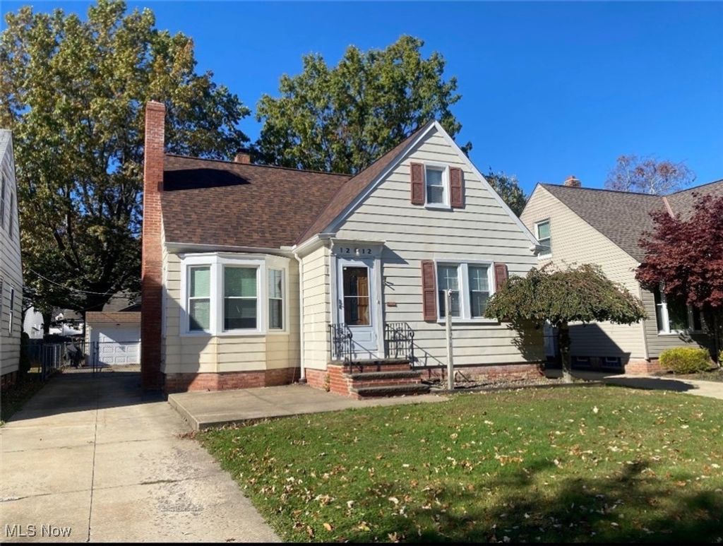 Photo of 1212 Argonne Road, South Euclid, OH 44121 (MLS # 5177329)