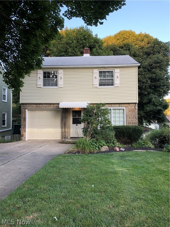 Dont miss this adorable Colonial, boasting a sunny living room, nicely sized bedrooms, 2 full baths and a full finished walk out basement! This home is conveniently walking distance to all that Wallhaven has to offer including the New Whole Foods Plaza and Swensons!! Absolutely charming home with an attached garage- AND a detached garage! Great storage in the walk up attic. Full finished Walk Out basement with a full bath! Huge lot is actually 3 parcels that connects all the way through to the cul de sac on Sabetha Place....Maybe add a driveway off Sabetha and use the back garage for parking too?!? So much potential with this house and lot, and priced to sell!!! Dont miss it!