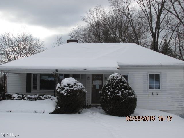 1 story home with a partially finished basement. Half bath in basement. Above ground pool. Hardwood floors. ** Property was built prior to 1978 and lead based paint may potentially exist.**
