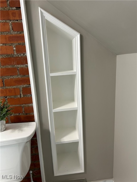 Lyndhurst, Ohio 44124, United States, 3 Bedrooms Bedrooms, ,2 BathroomsBathrooms,Residential,Active,170583