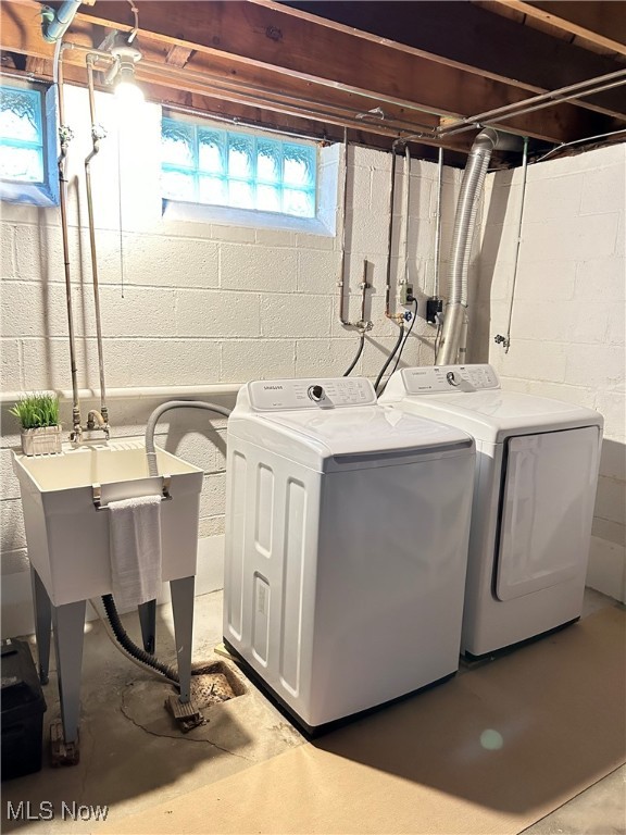 Lyndhurst, Ohio 44124, United States, 3 Bedrooms Bedrooms, ,2 BathroomsBathrooms,Residential,Active,170583