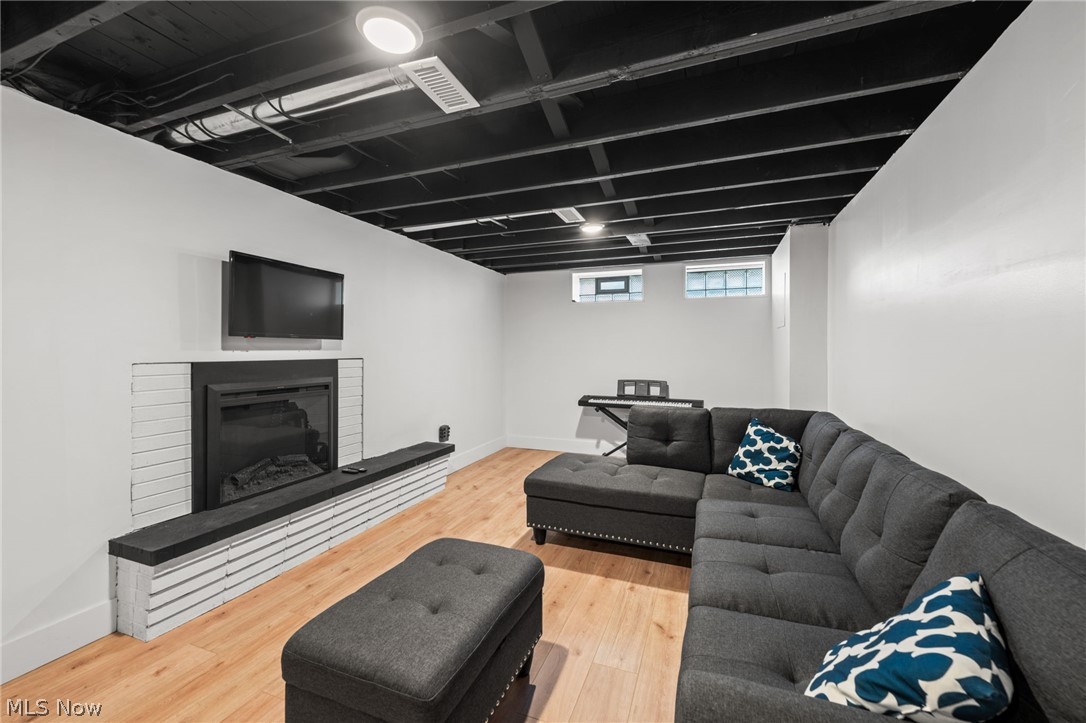 Lorain Woods - Residential