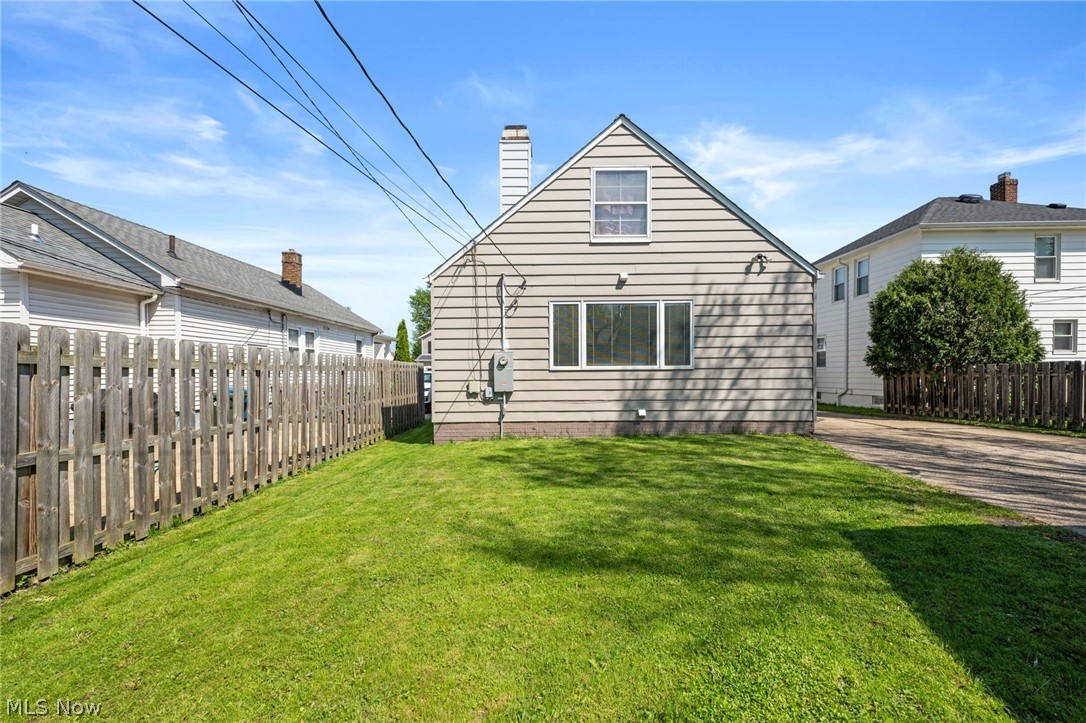 Lorain Woods - Residential