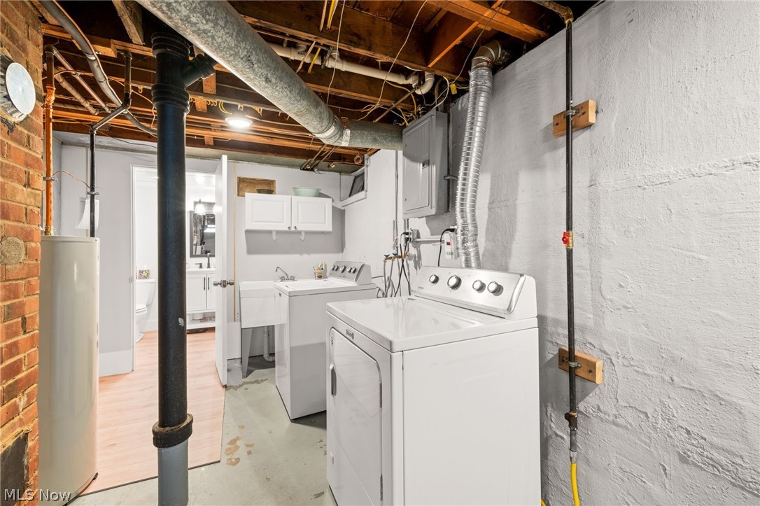 Lorain Woods - Residential