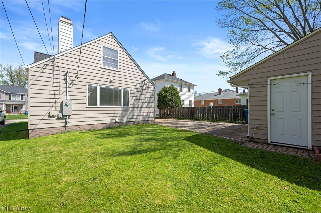 Lorain Woods - Residential