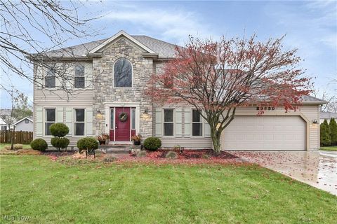 29880 Westminster Drive, North Olmsted, OH 44070 - #: 5176194