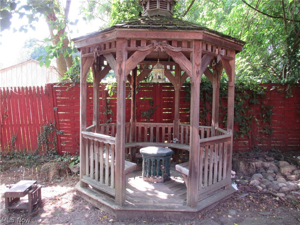 Lawrentz - Residential