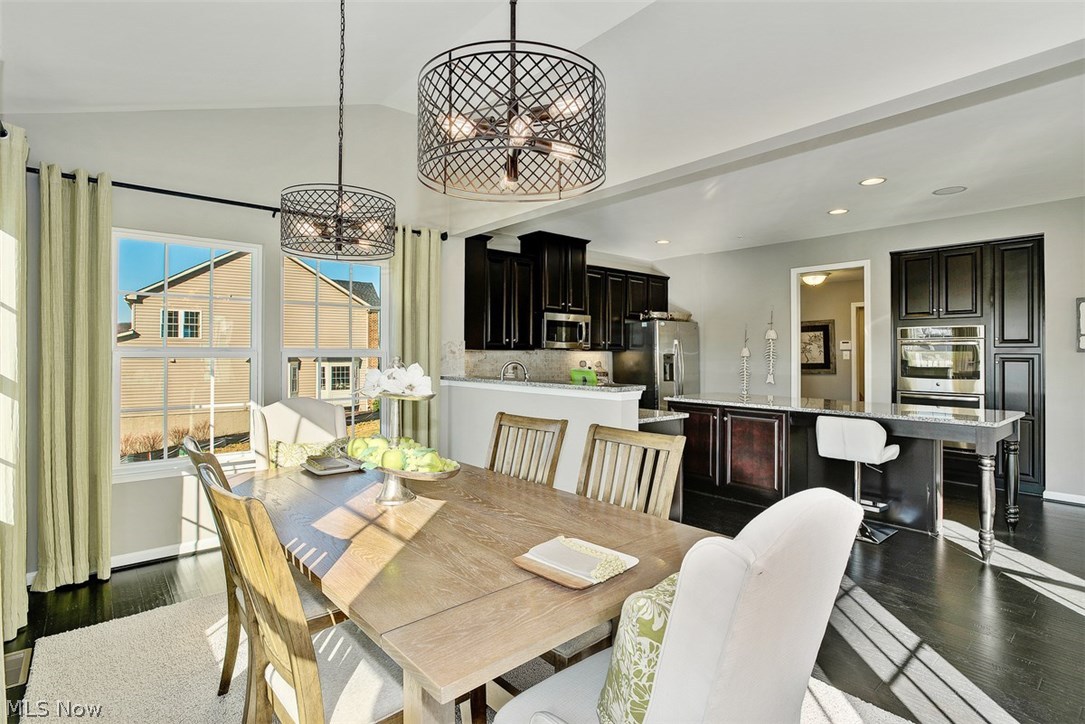 Hunting Meadows - Residential