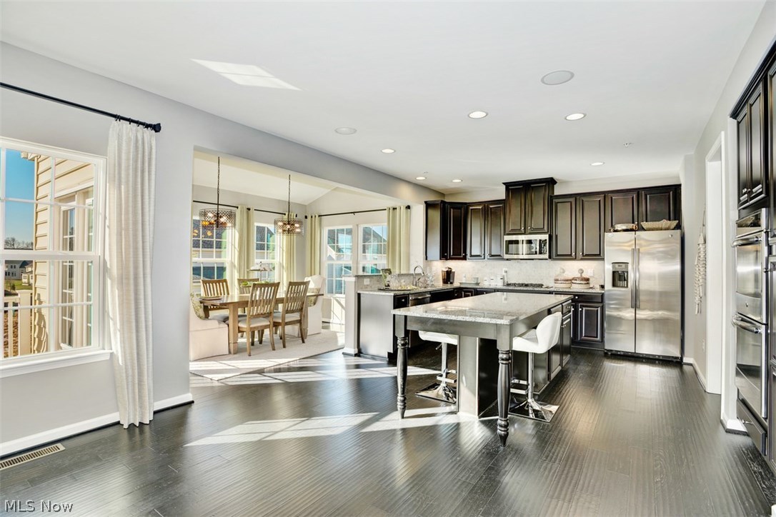 Hunting Meadows - Residential