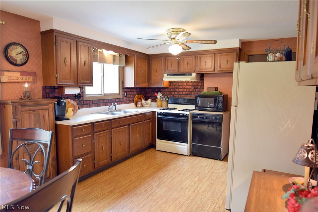 Lakewood 02 Rep - Residential