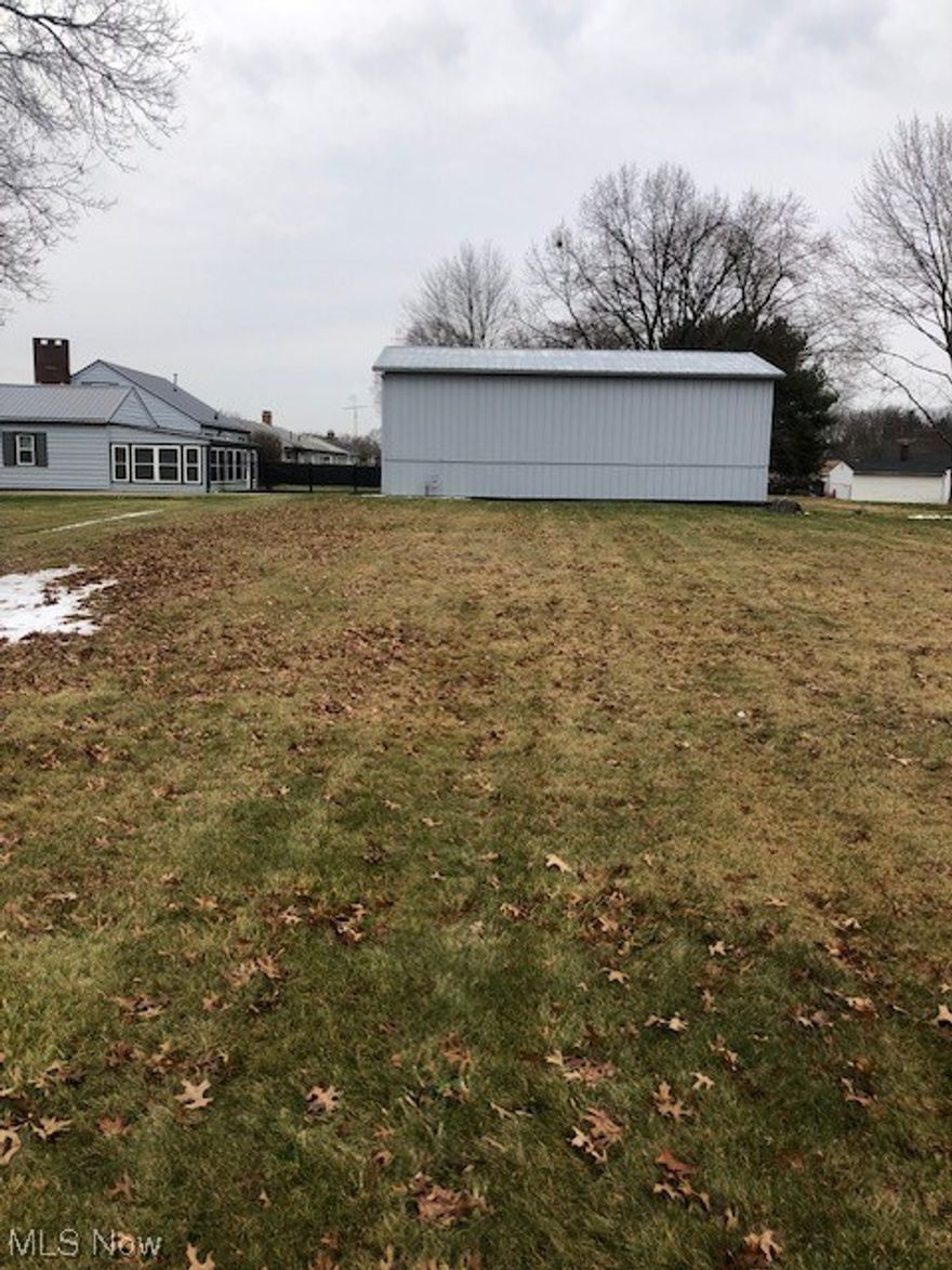 Great buildable 60 x 120 lot available in the heart of North Canton. Located within waking distance to North Canton Schools, the YMCA, and all the downtown Hoover District has to offer. There are 4 more additional adjacent lots available. The lots are being sold individually or as a package.