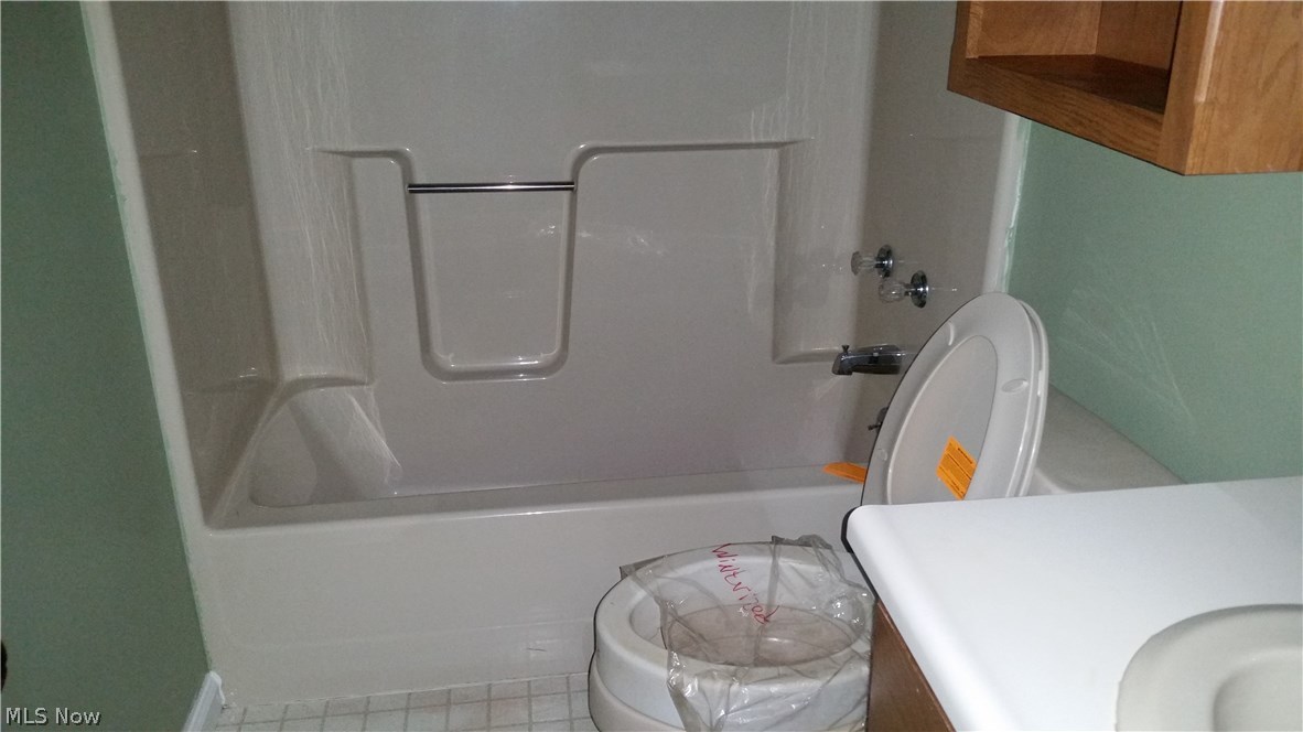 Fore Seasons 02 Condo - Residential