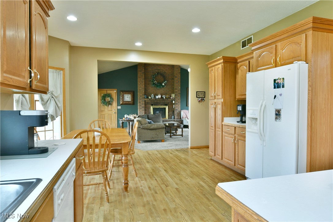 6591 N Park Avenue, Cortland, Ohio image 14