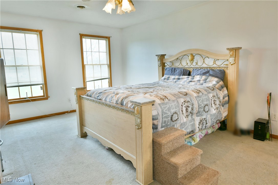 6591 N Park Avenue, Cortland, Ohio image 24