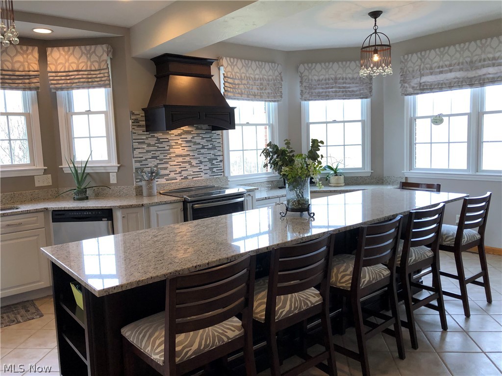 Hawksview - Residential