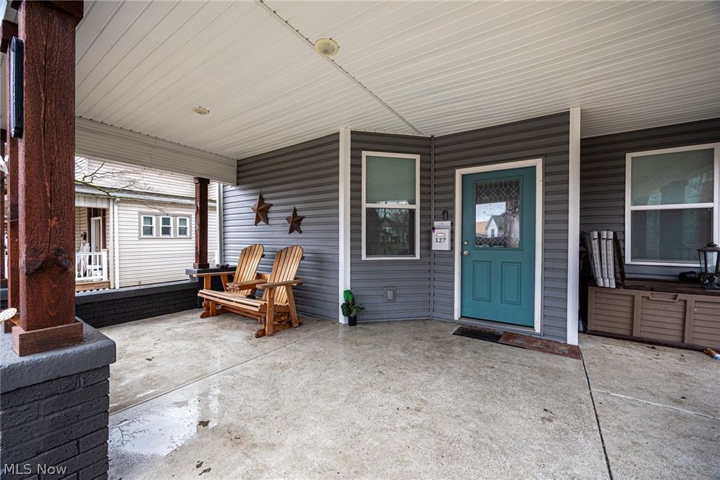 Photo of 127 Park Avenue, Coshocton, OH 43812 (MLS # 5191516)