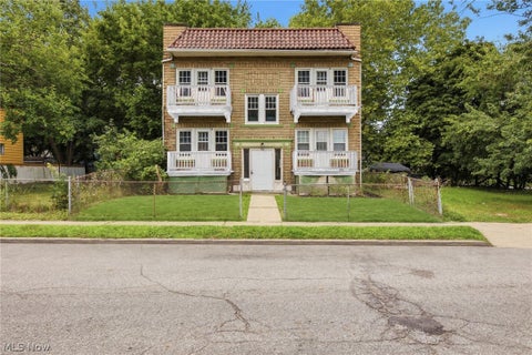 Multifamily For Sale - 462 E 115th Street<br/> Cleveland, OH 44108