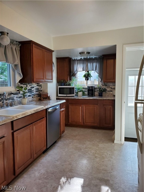 LOUIS STYLE 04 - Residential