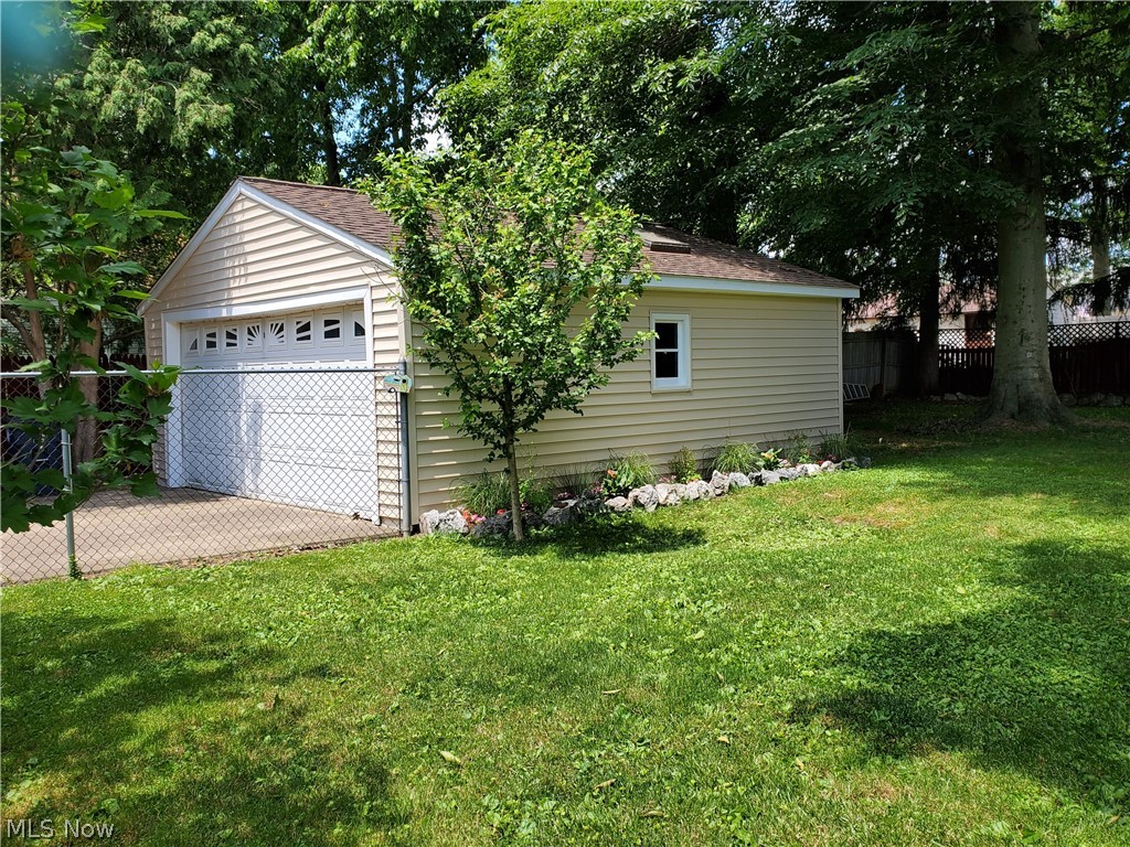 LOUIS STYLE 04 - Residential