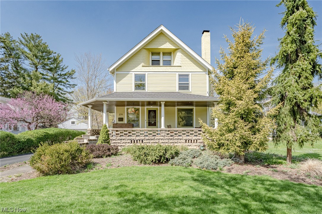 Russell 03 - Residential