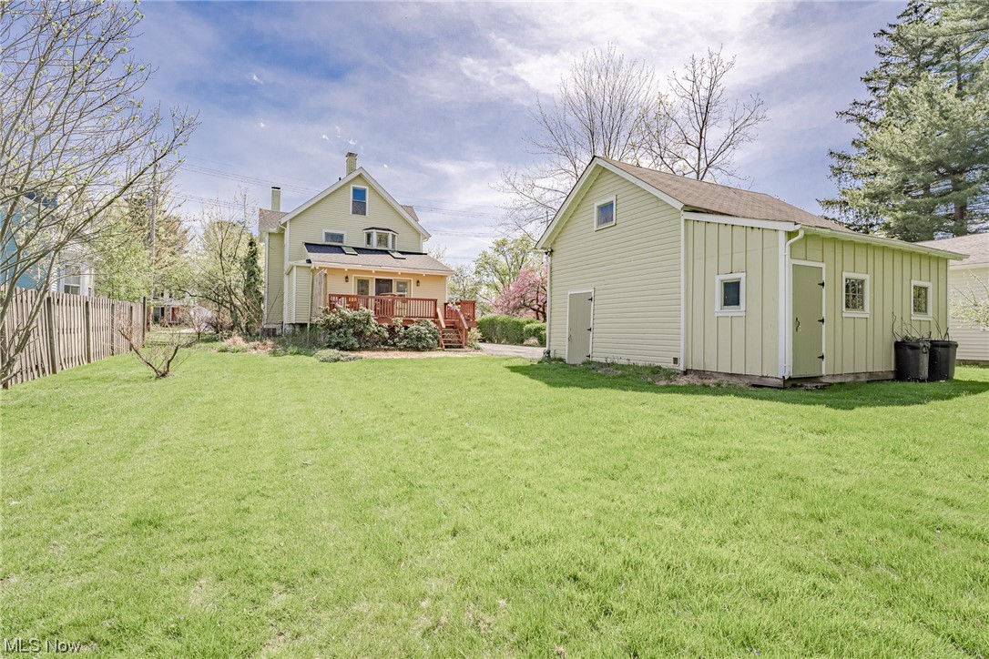 Russell 03 - Residential