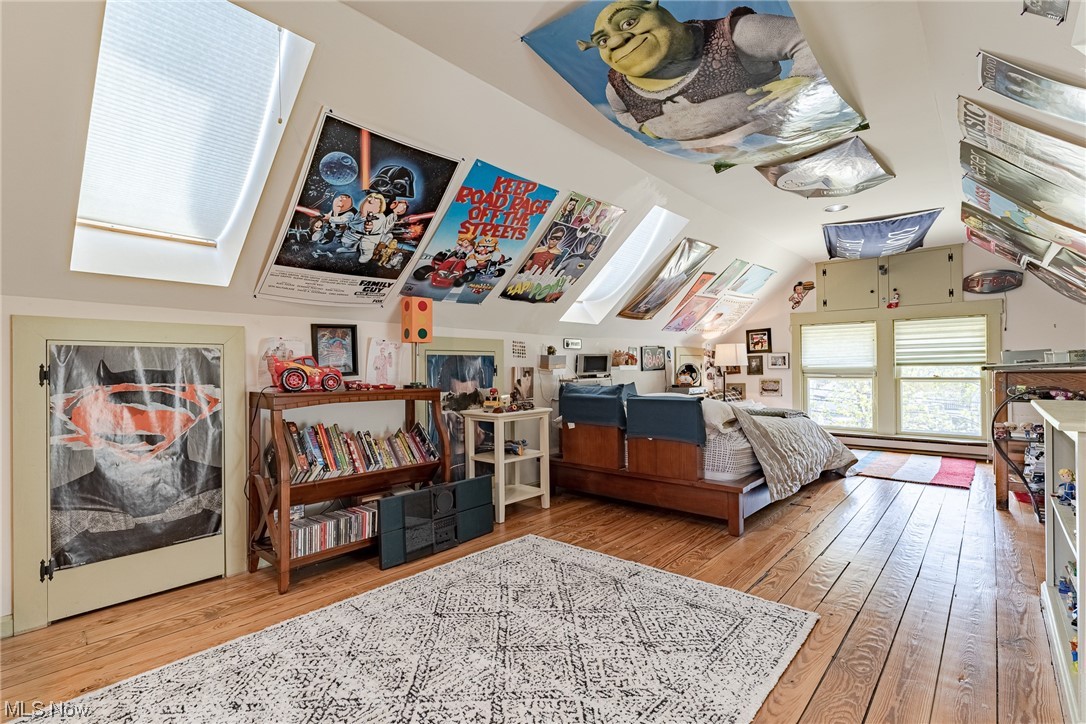 Russell 03 - Residential