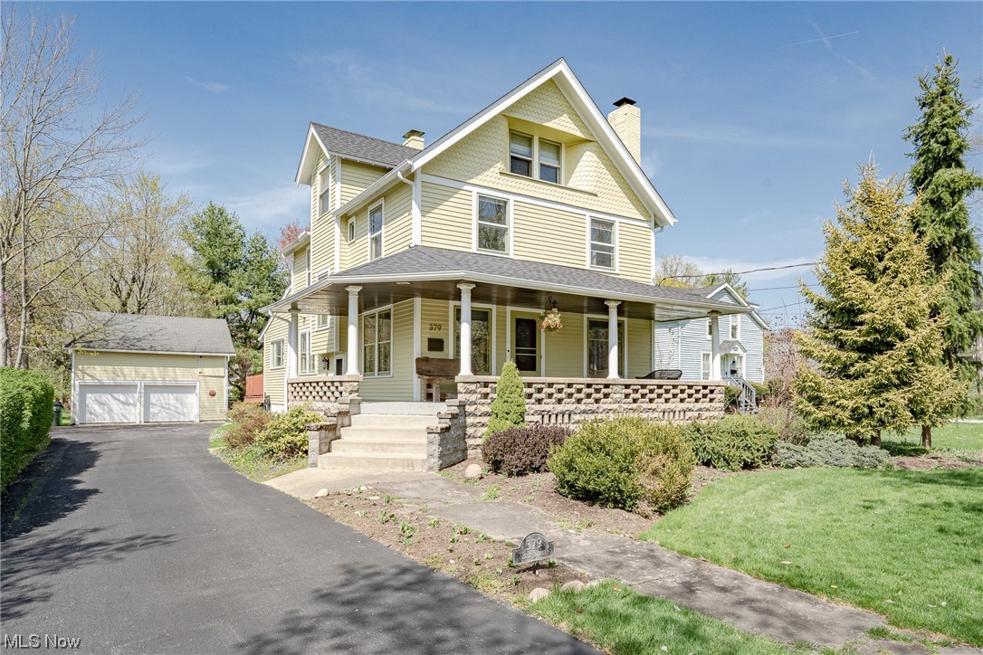 Russell 03 - Residential