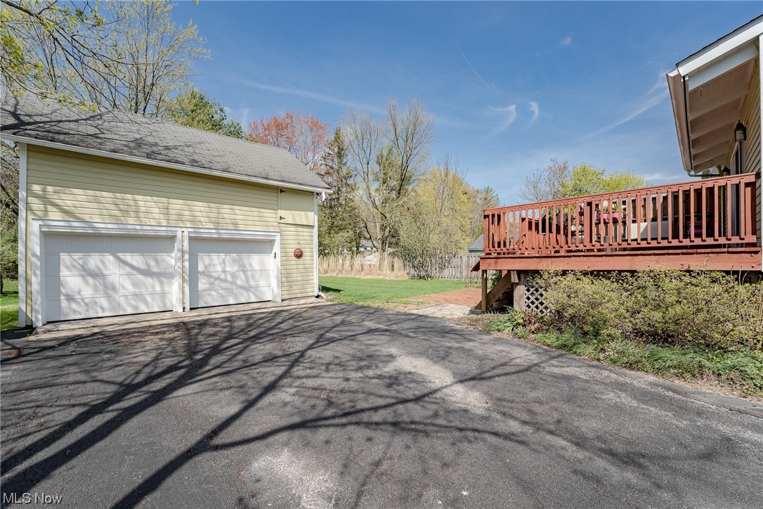 Russell 03 - Residential