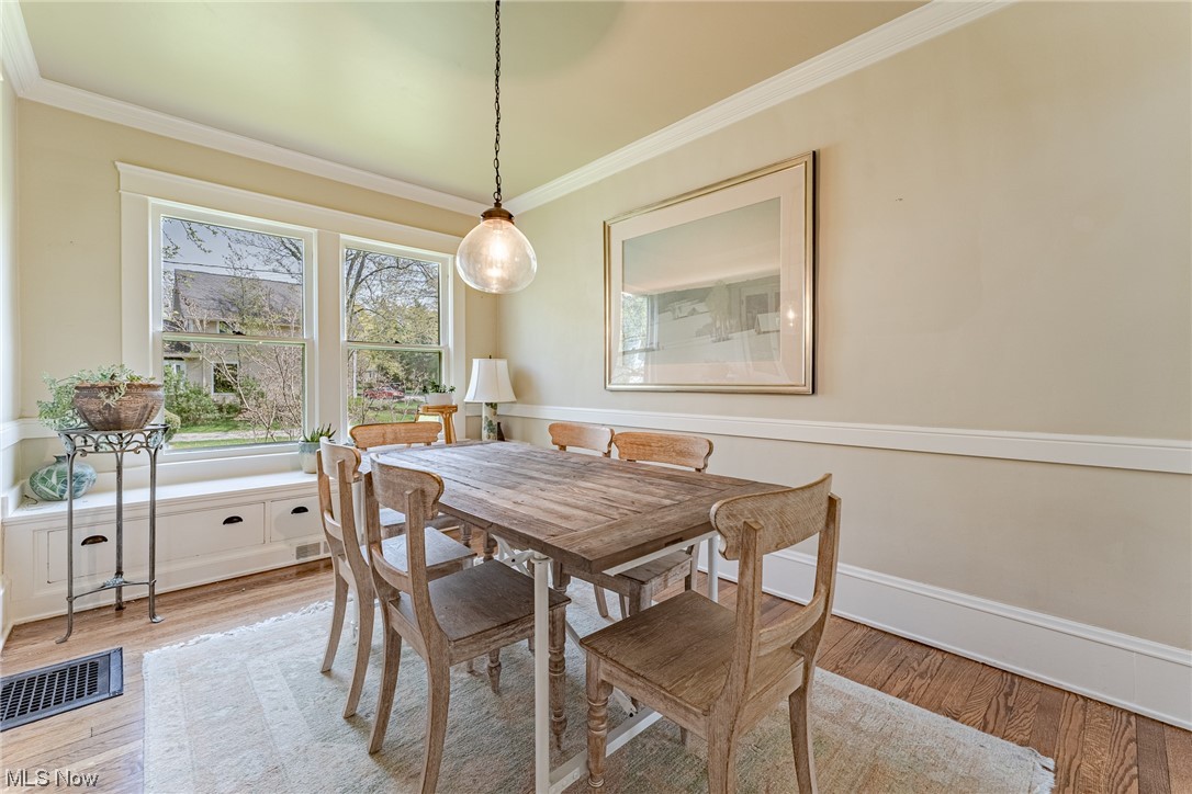 Russell 03 - Residential